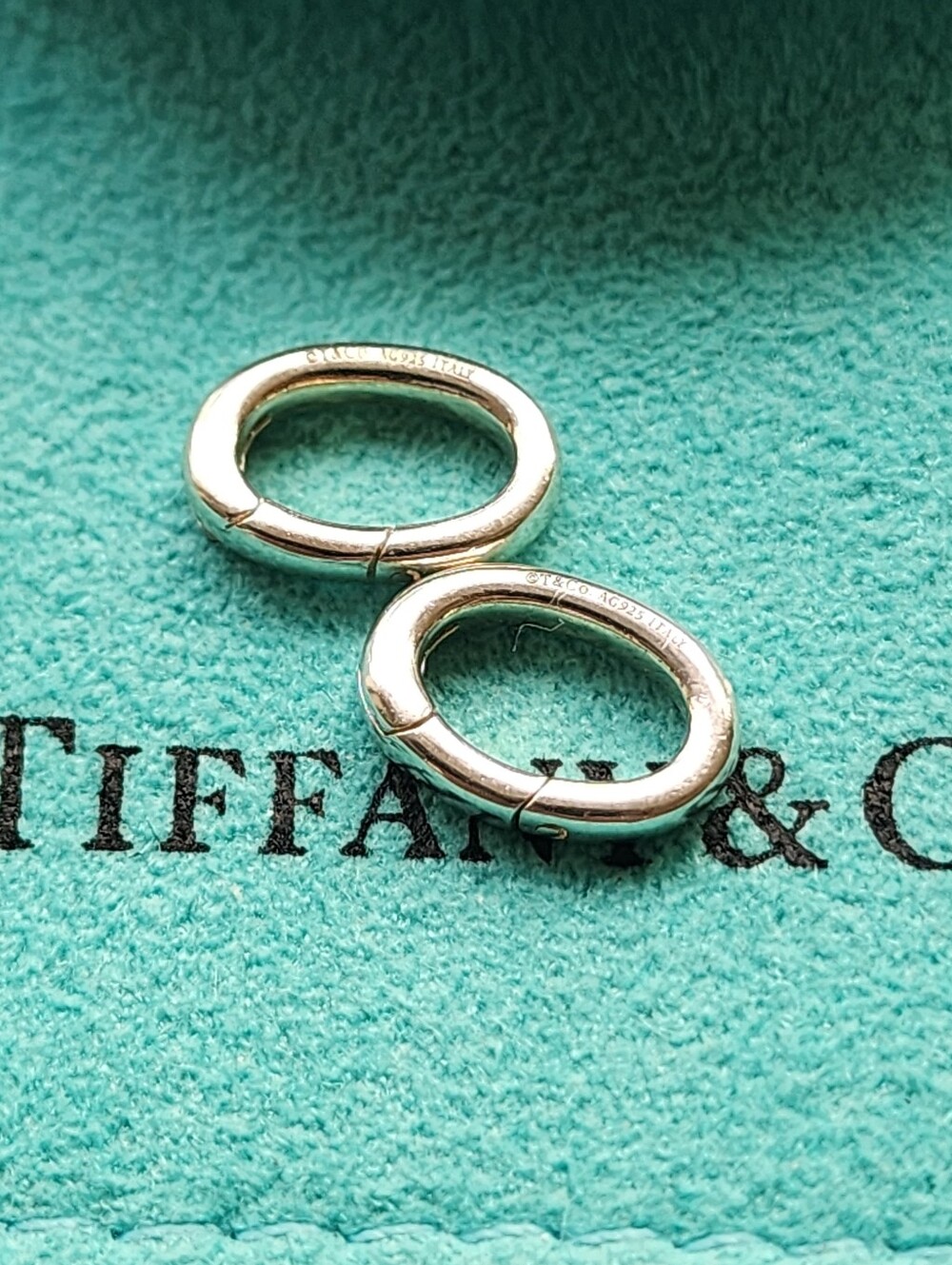 Tiffany & Co Oval Jump Ring Clasping Link